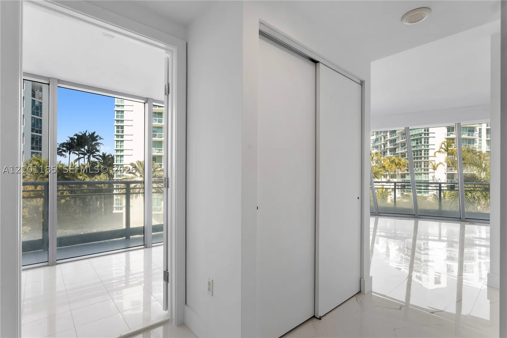 2950 NE 188th St #349