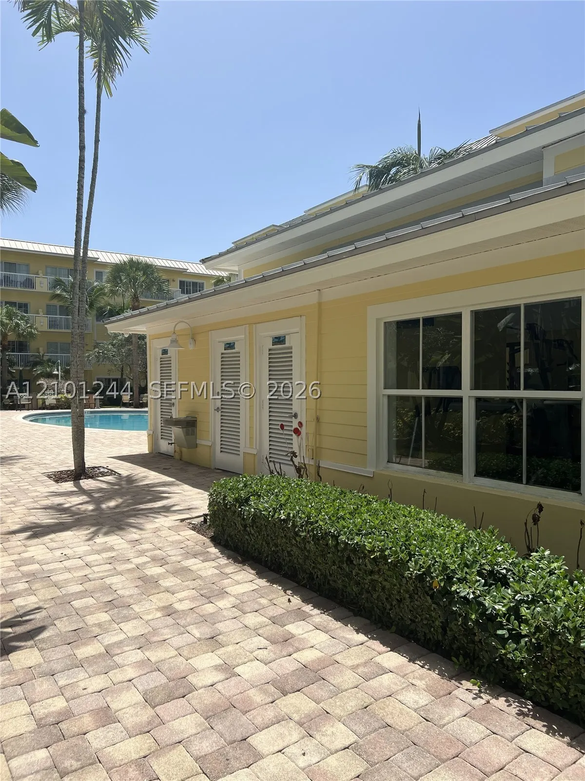 150 NE 15th Ave #144