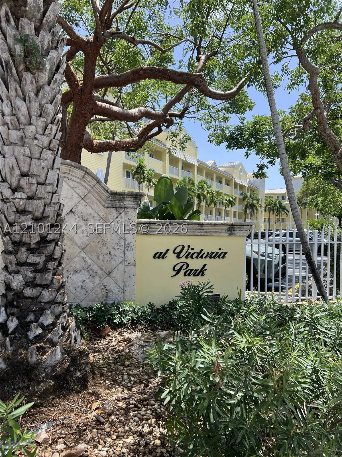 150 NE 15th Ave #144