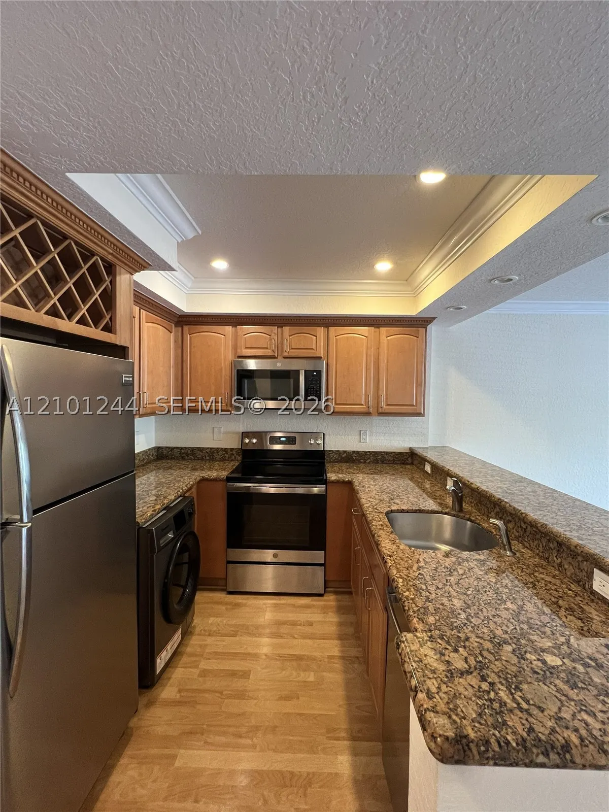 150 NE 15th Ave #144