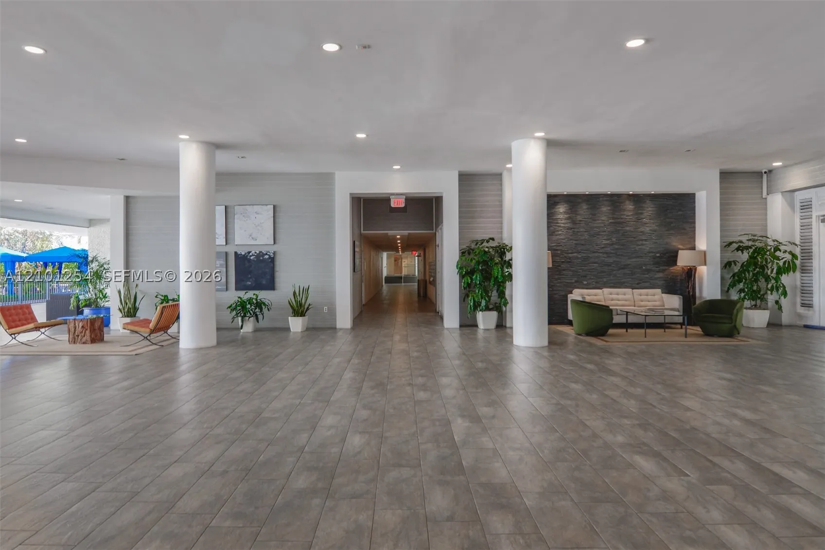 800 West Ave #629