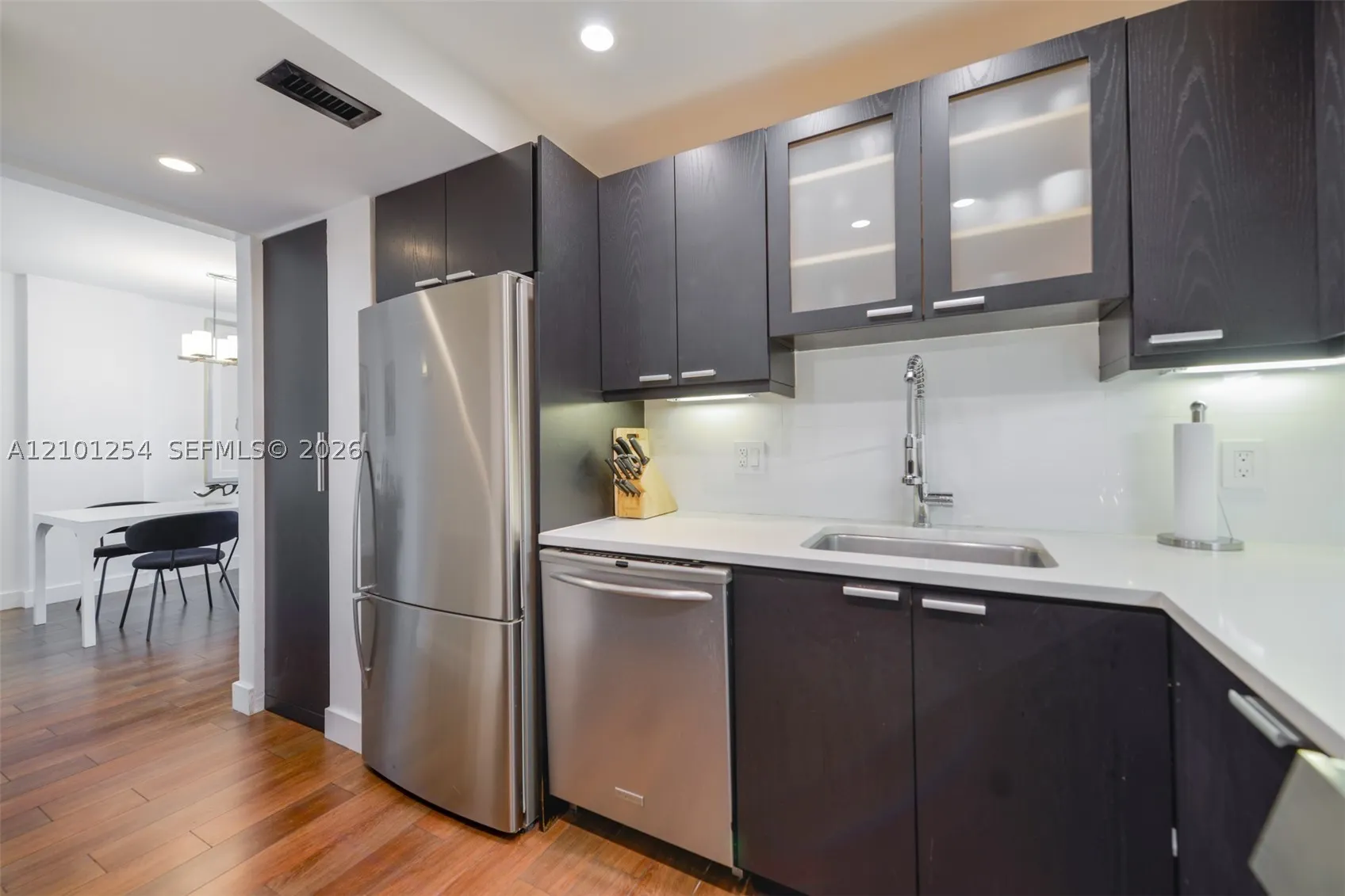 800 West Ave #629