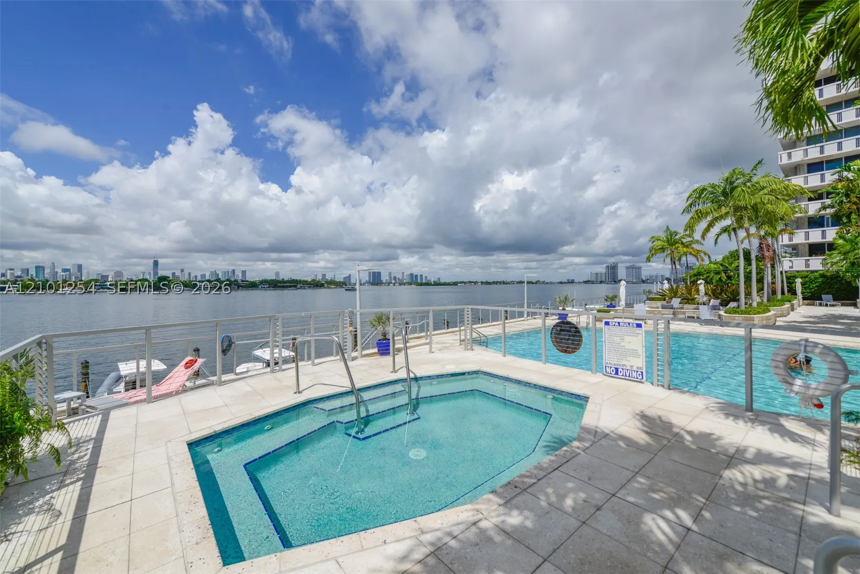 800 West Ave #629