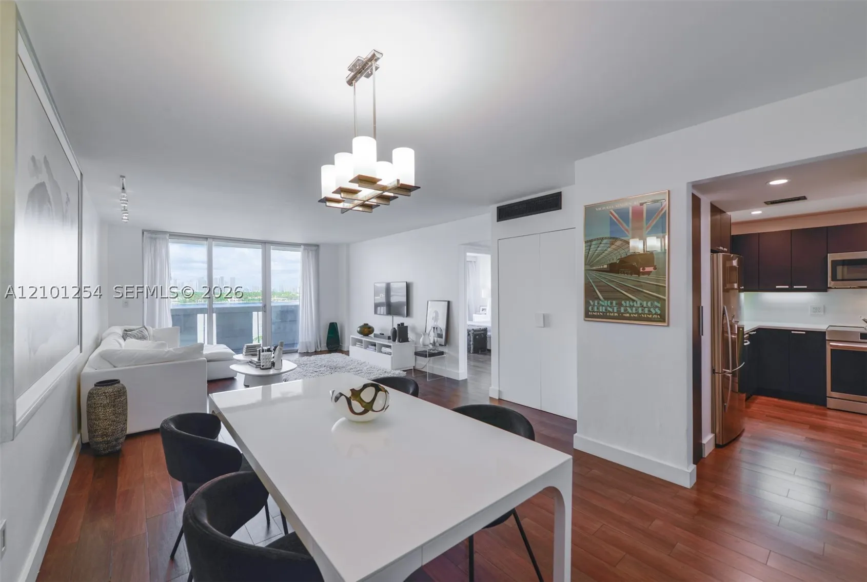 800 West Ave #629