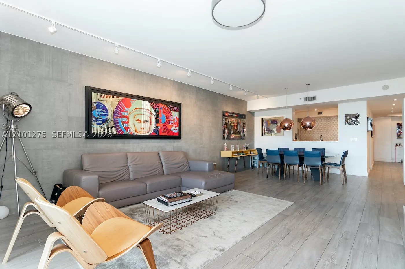 3330 NE 190 ST #516