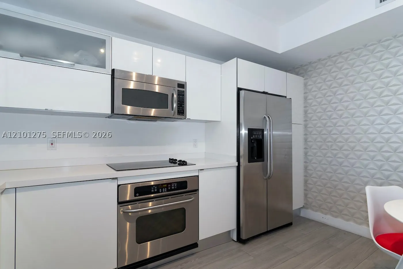 3330 NE 190 ST #516