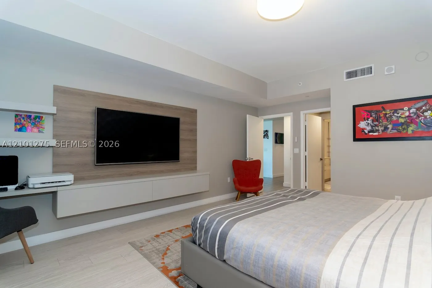 3330 NE 190 ST #516