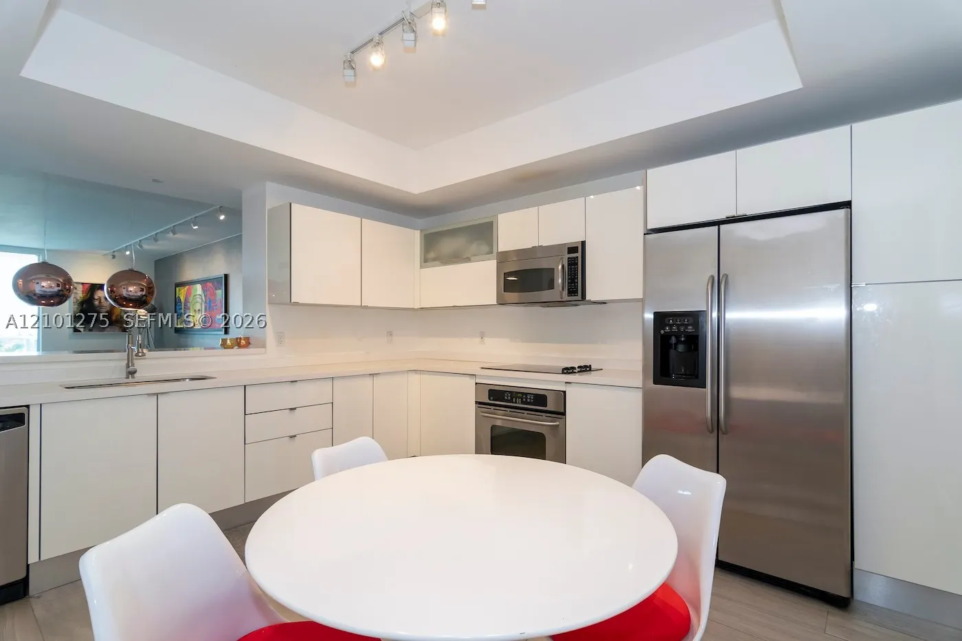 3330 NE 190 ST #516