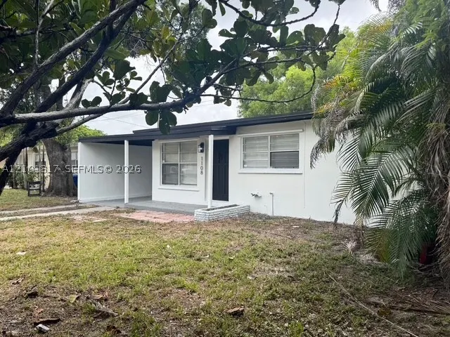 1108 SW 22nd Ave