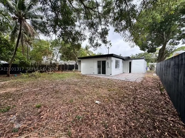 1108 SW 22nd Ave
