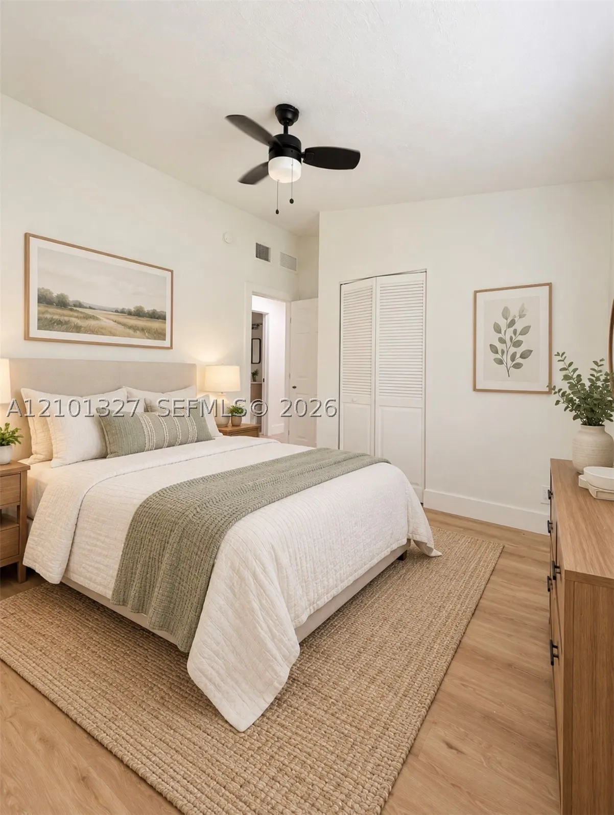 1636 NW 16th St