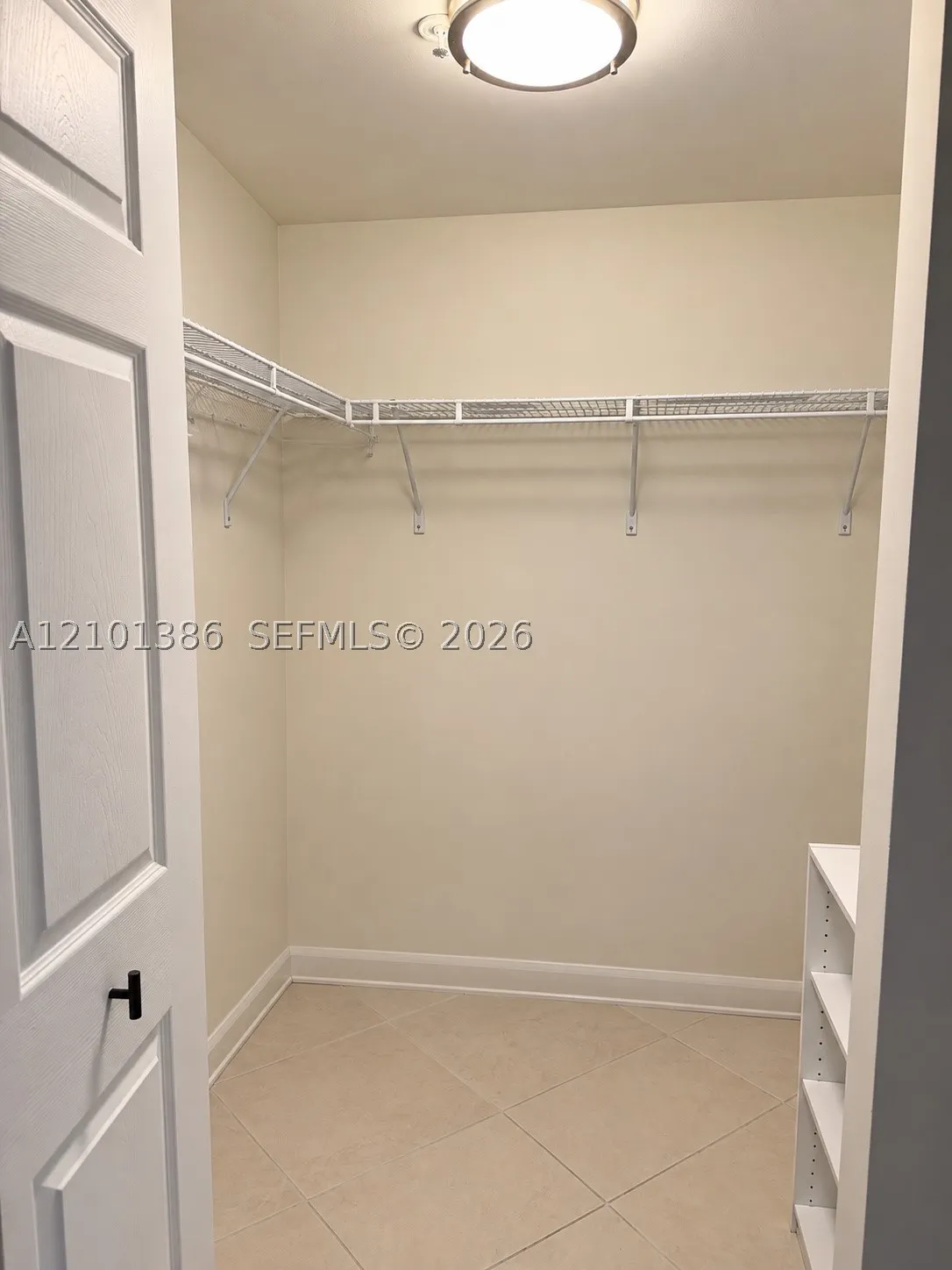 17145 N Bay Rd #4412