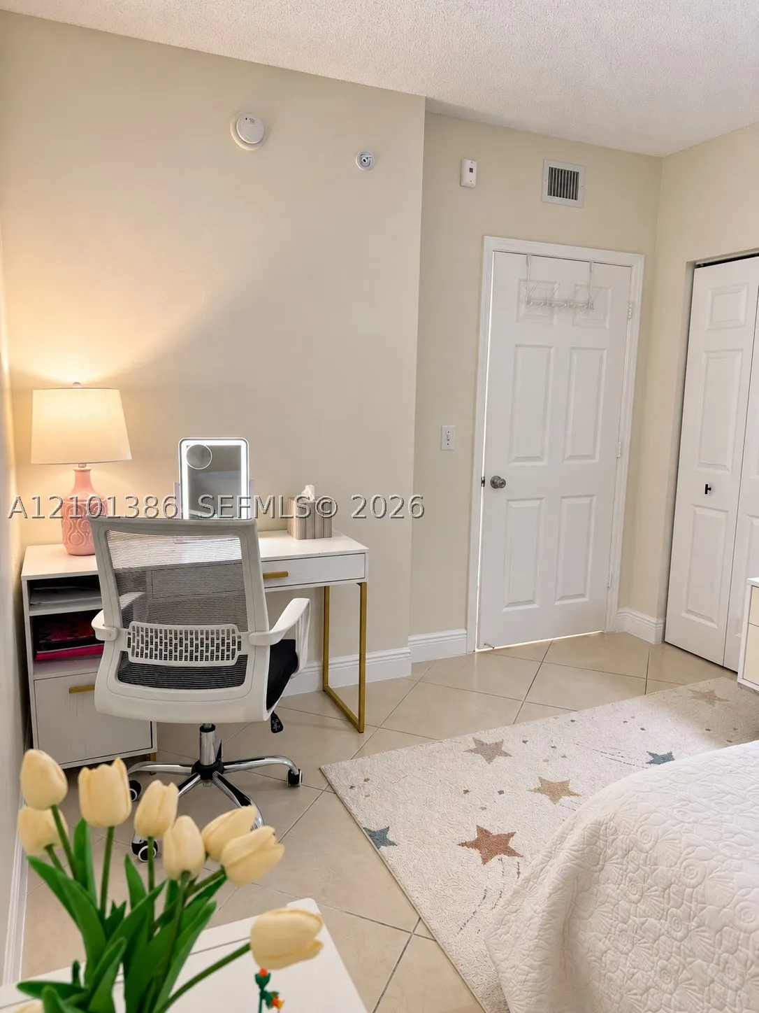 17145 N Bay Rd #4412