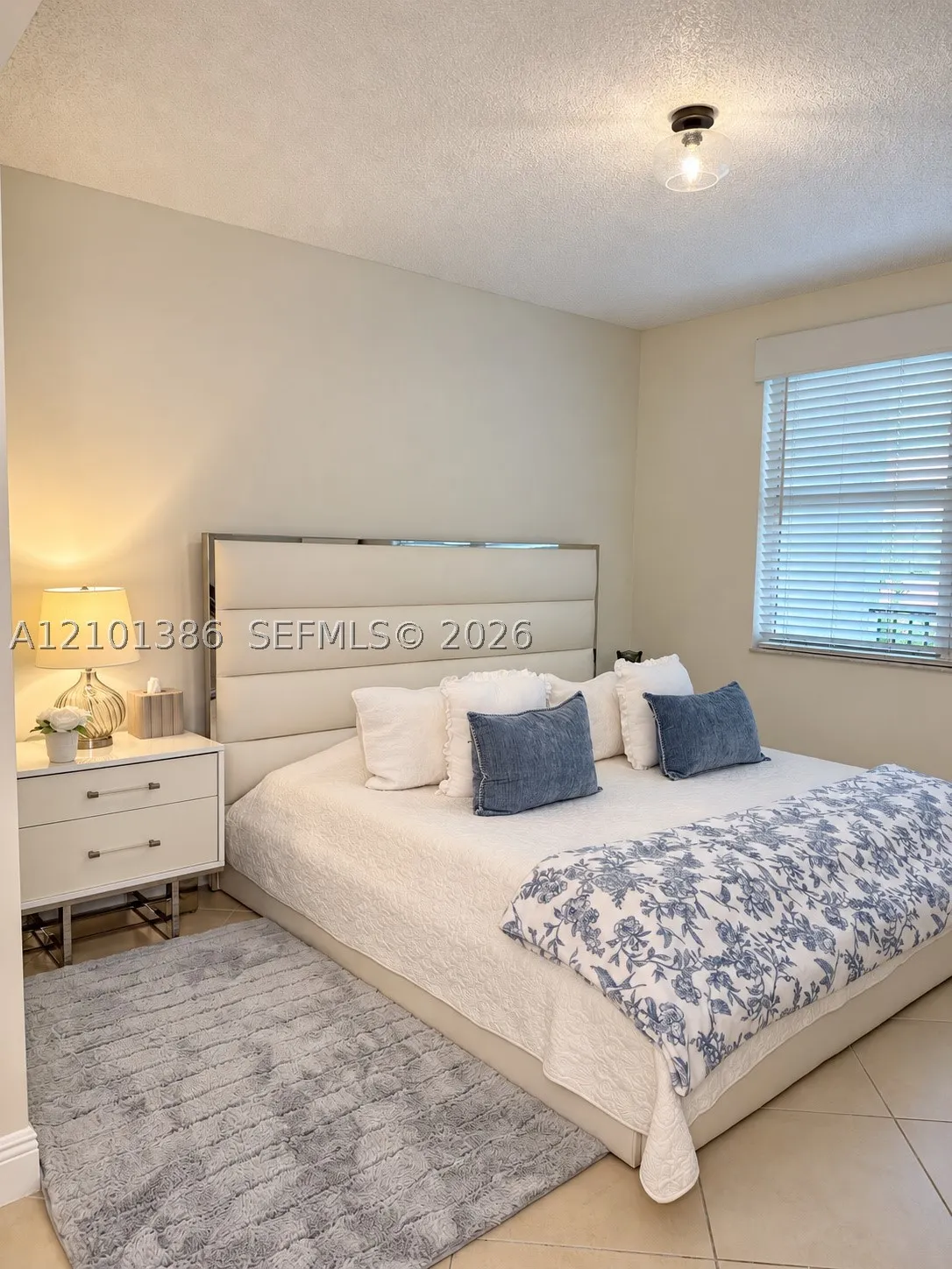 17145 N Bay Rd #4412