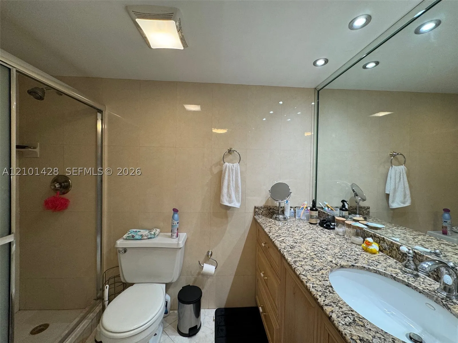 301 174th St #1105