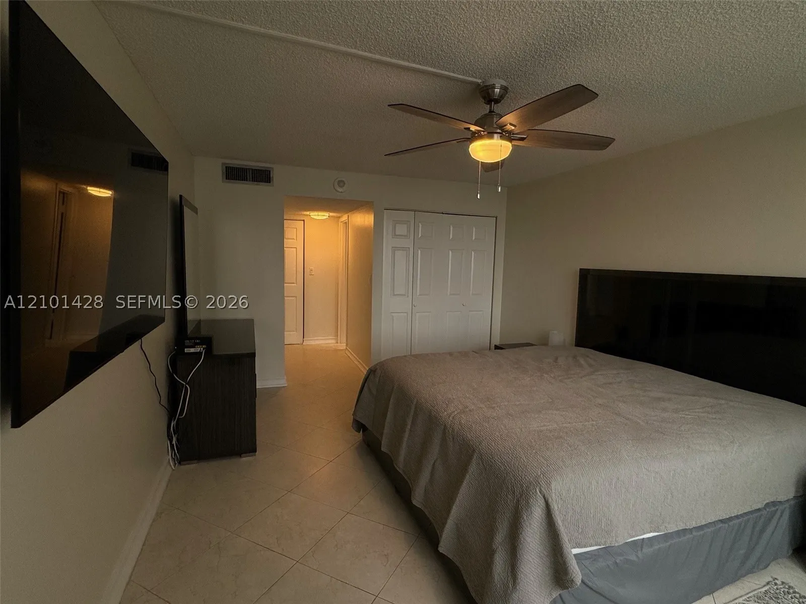 301 174th St #1105