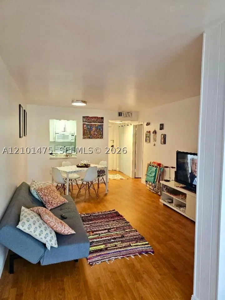 17560 Atlantic Blvd #207