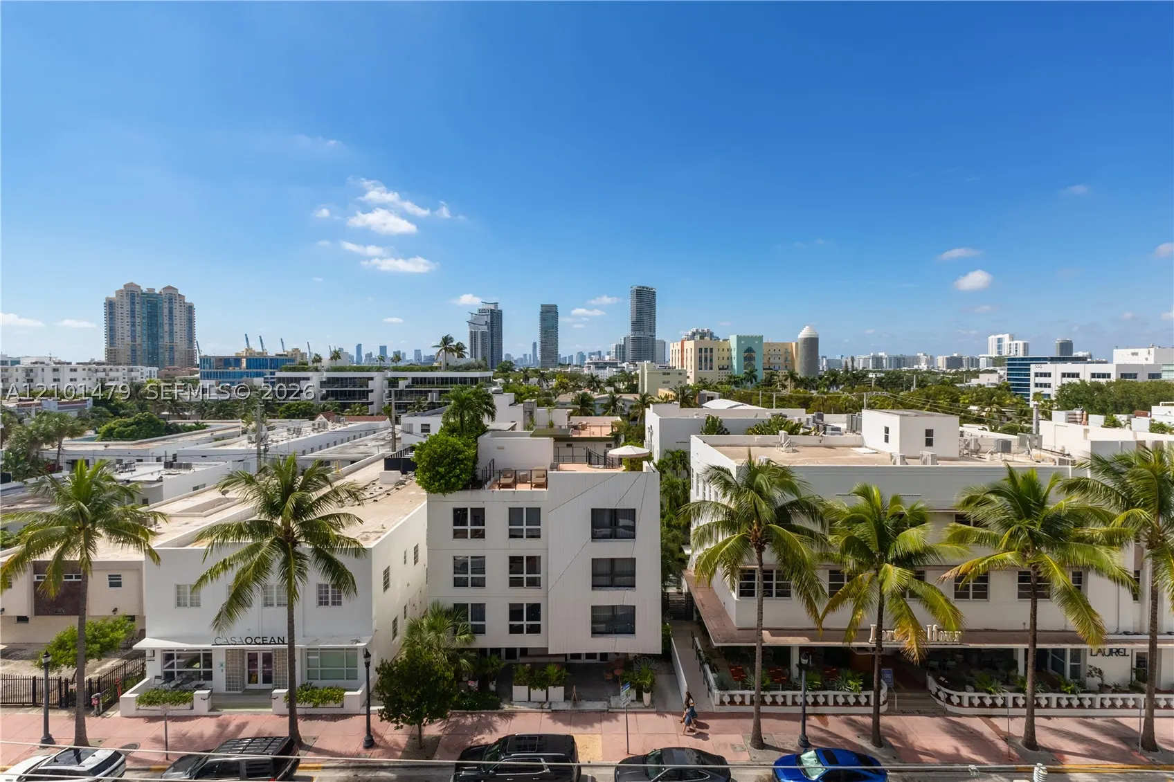 345 Ocean Dr #705
