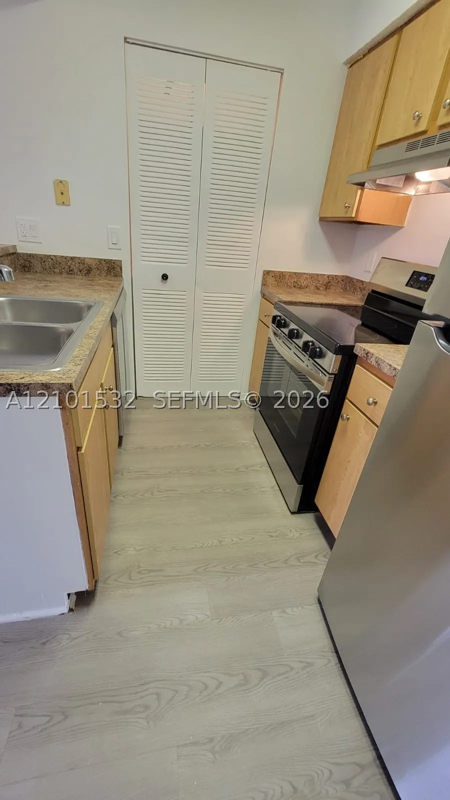 1285 SW 46th Ave #2704