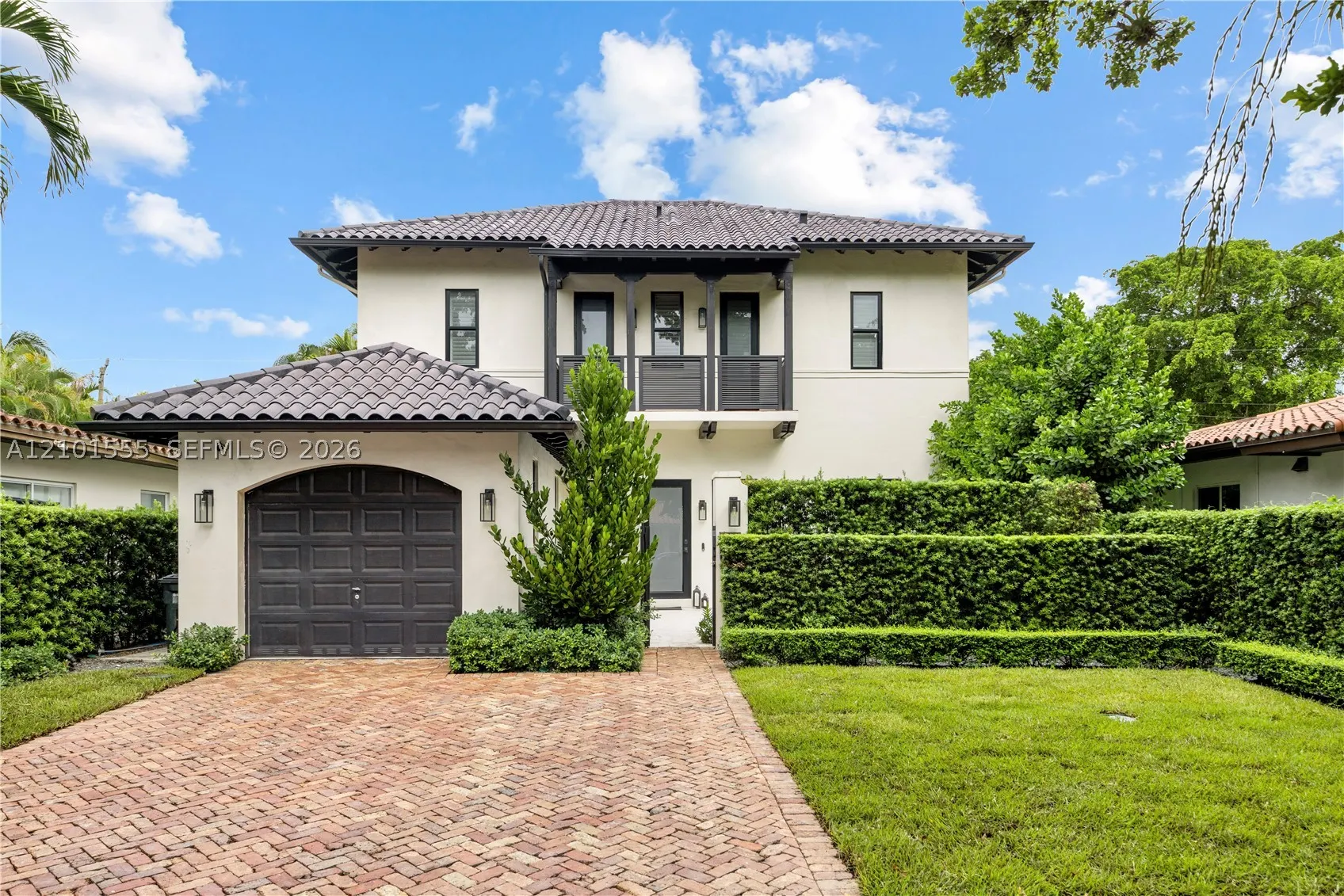 705 Madeira Ave