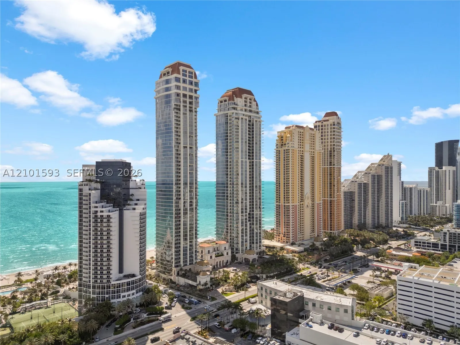 18001 Collins Ave #2512