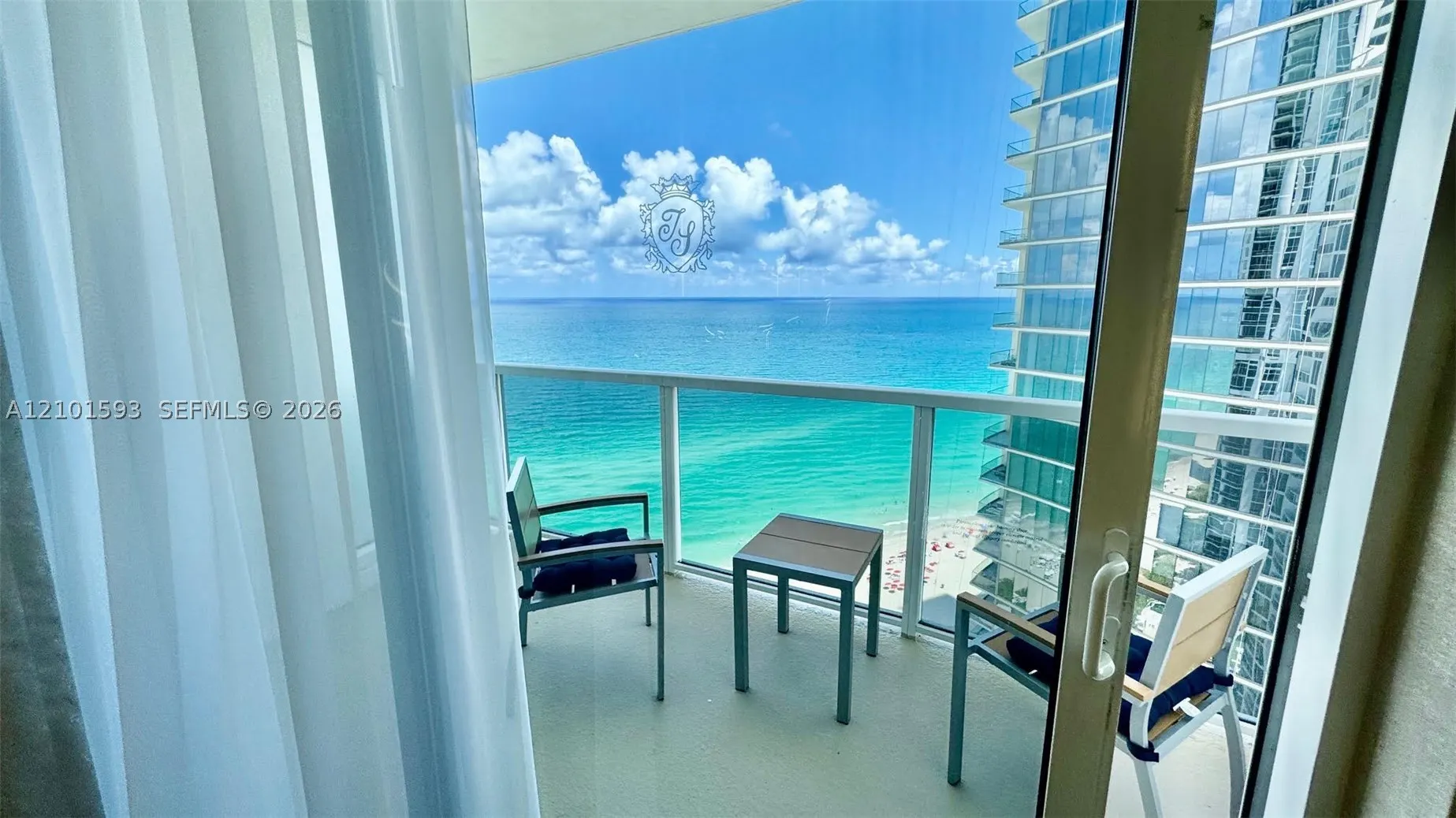 18001 Collins Ave #2512