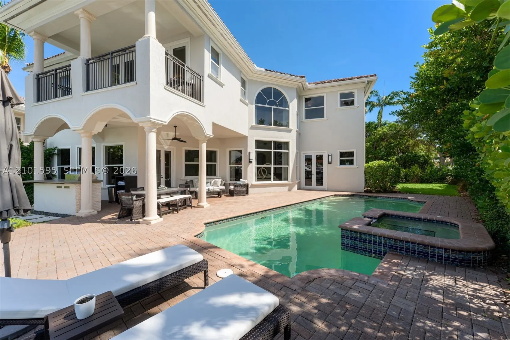 1426 Commodore Way