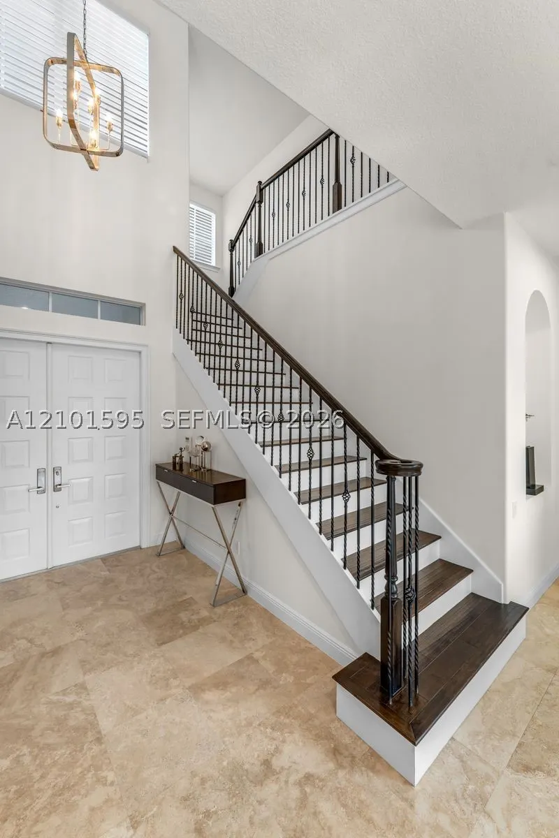 1426 Commodore Way