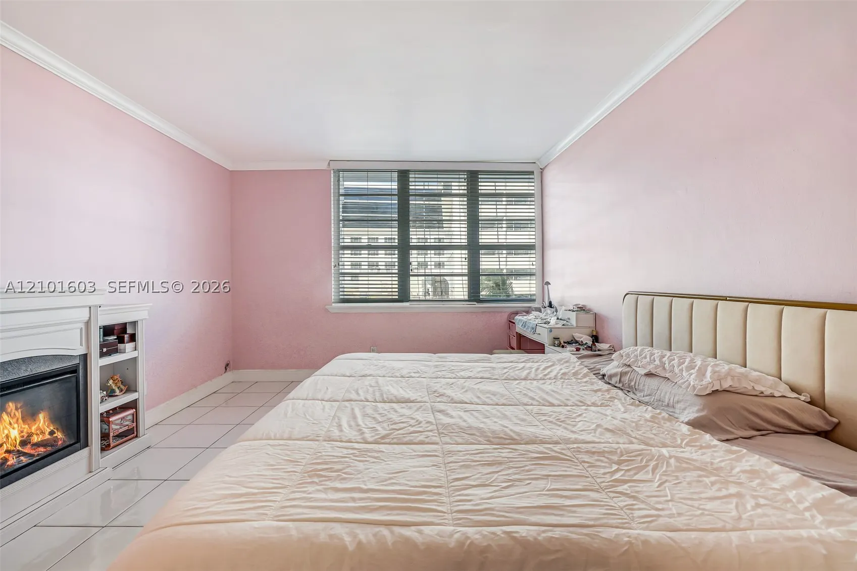 100 Lincoln Rd #502