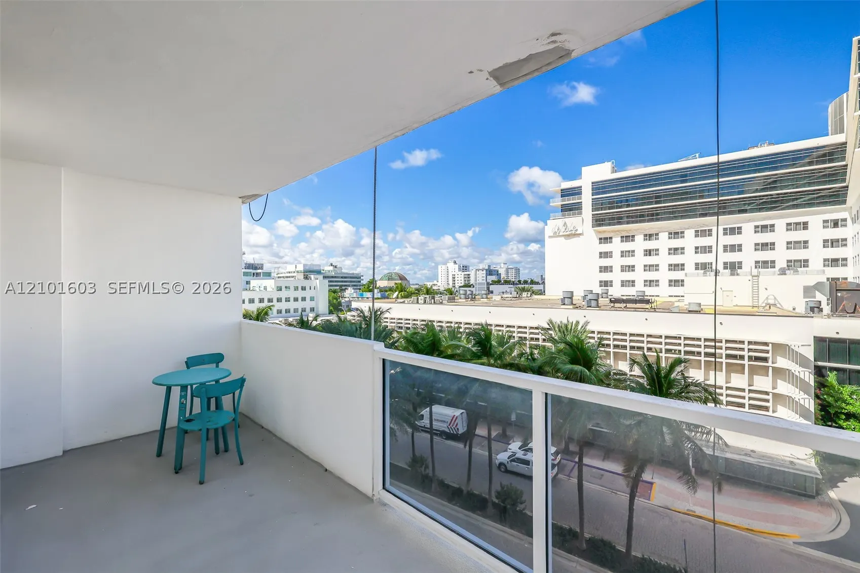 100 Lincoln Rd #502