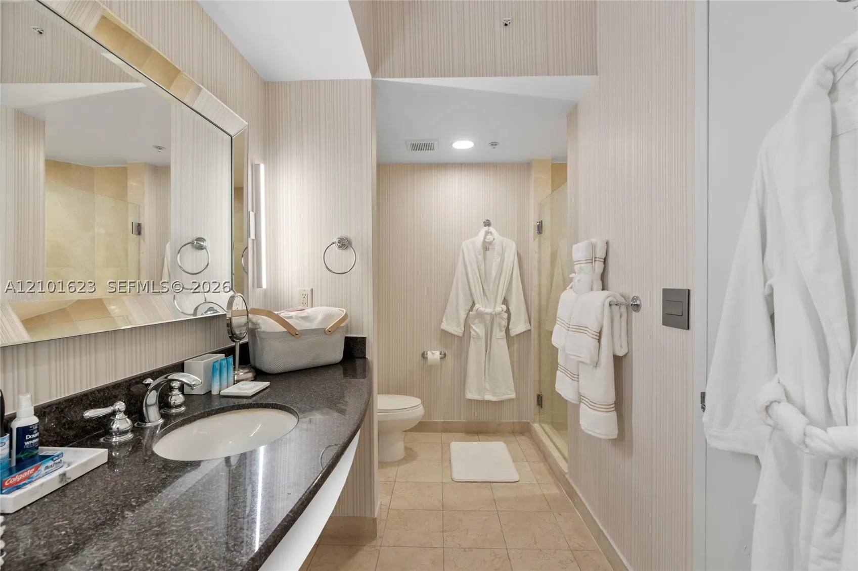 18001 Collins Ave #1110