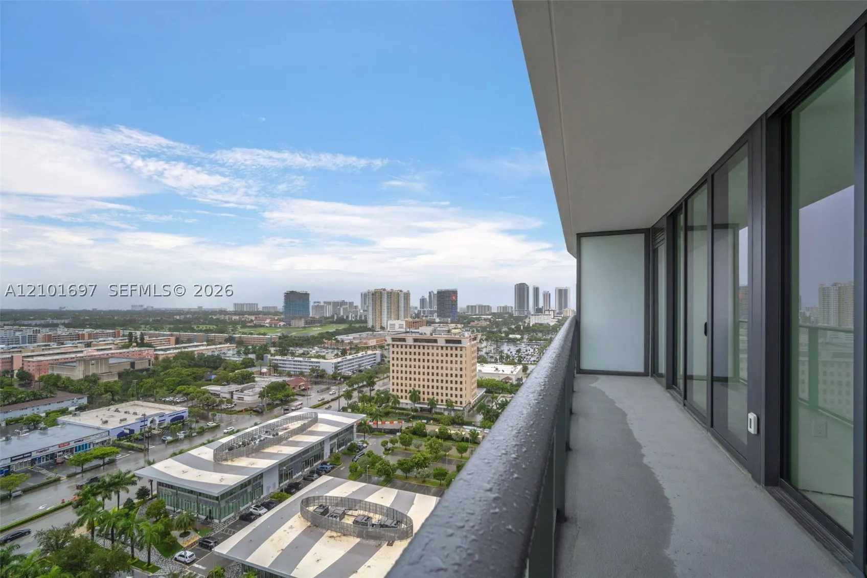 1170 E Hallandale Beach Blvd #1806