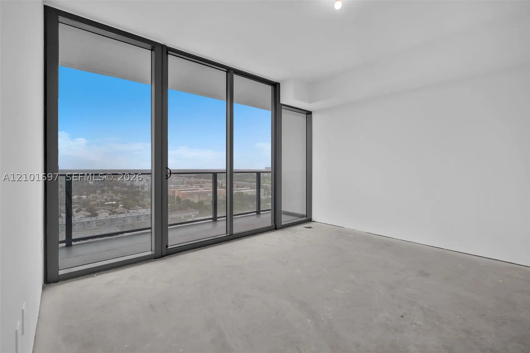1170 E Hallandale Beach Blvd #1806