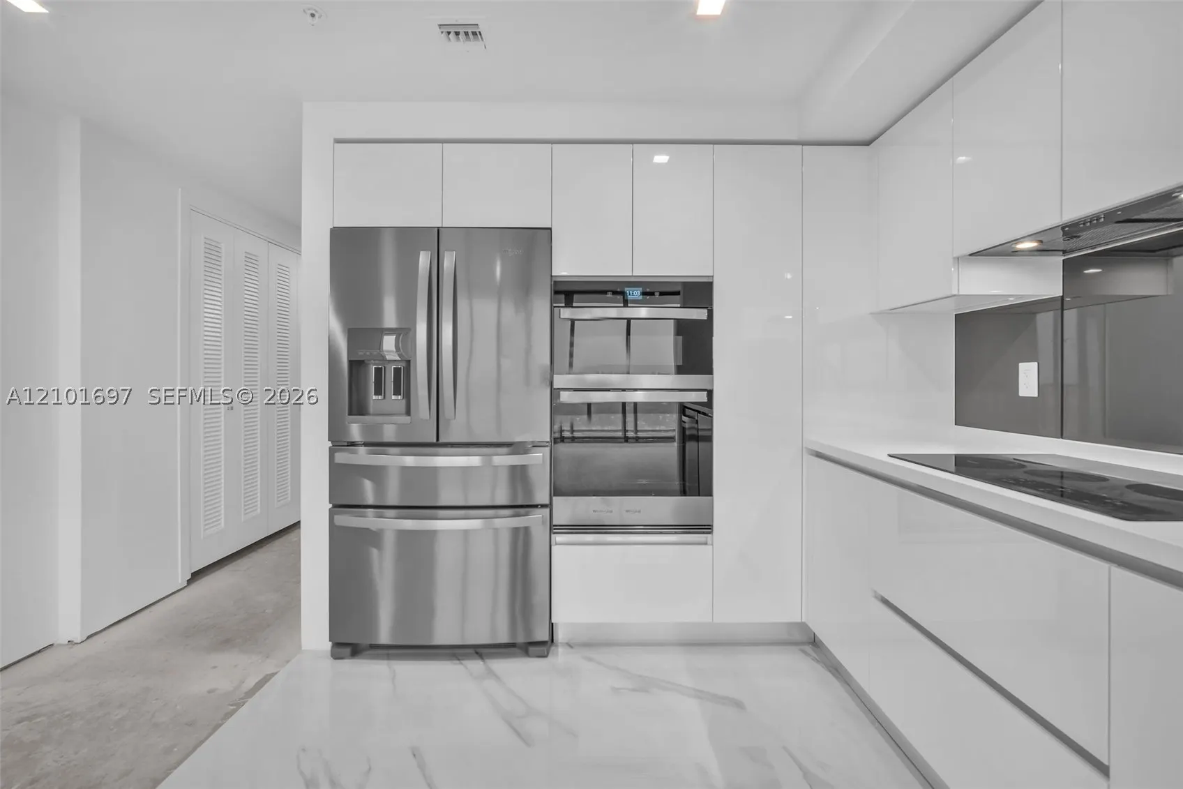 1170 E Hallandale Beach Blvd #1806