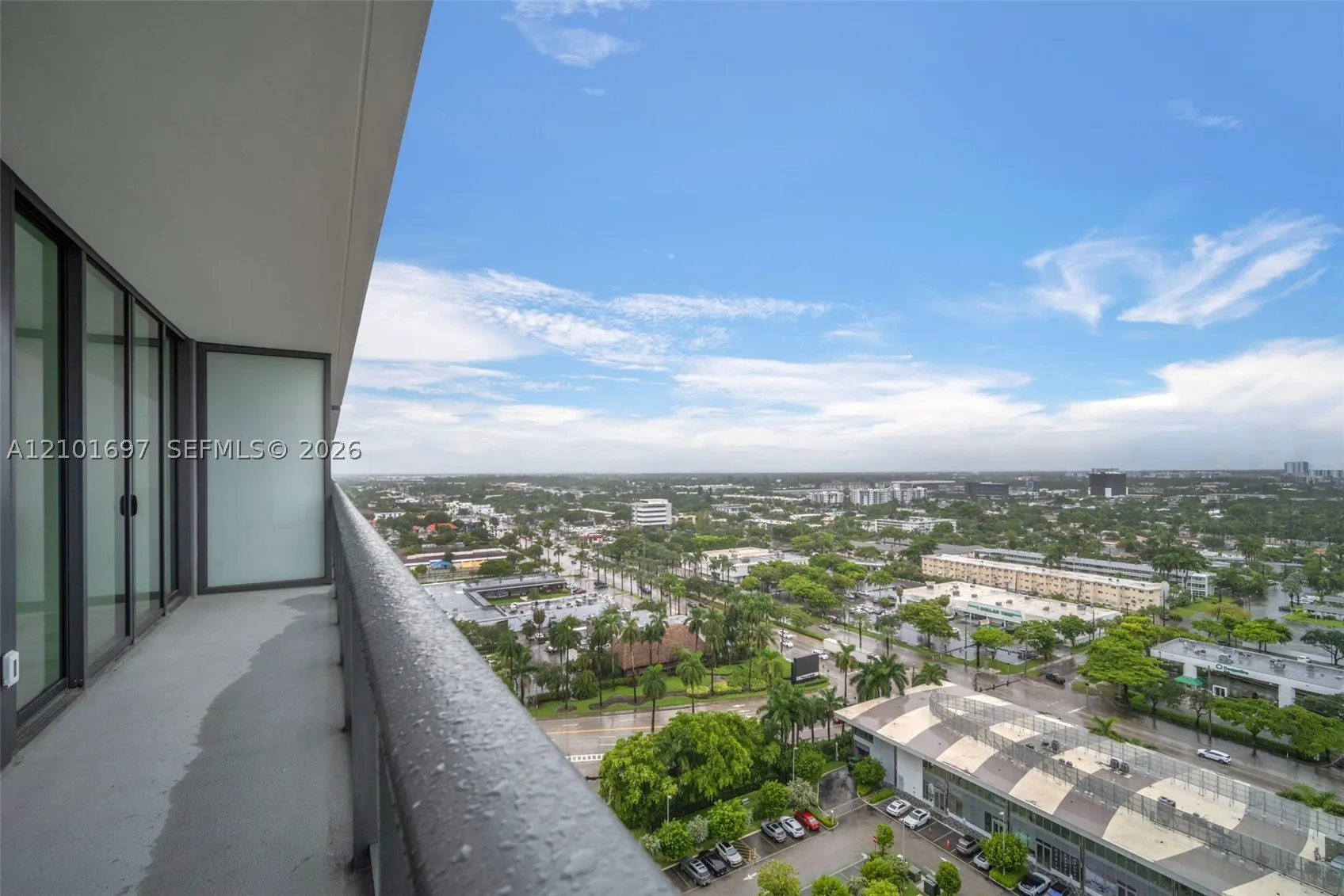1170 E Hallandale Beach Blvd #1806