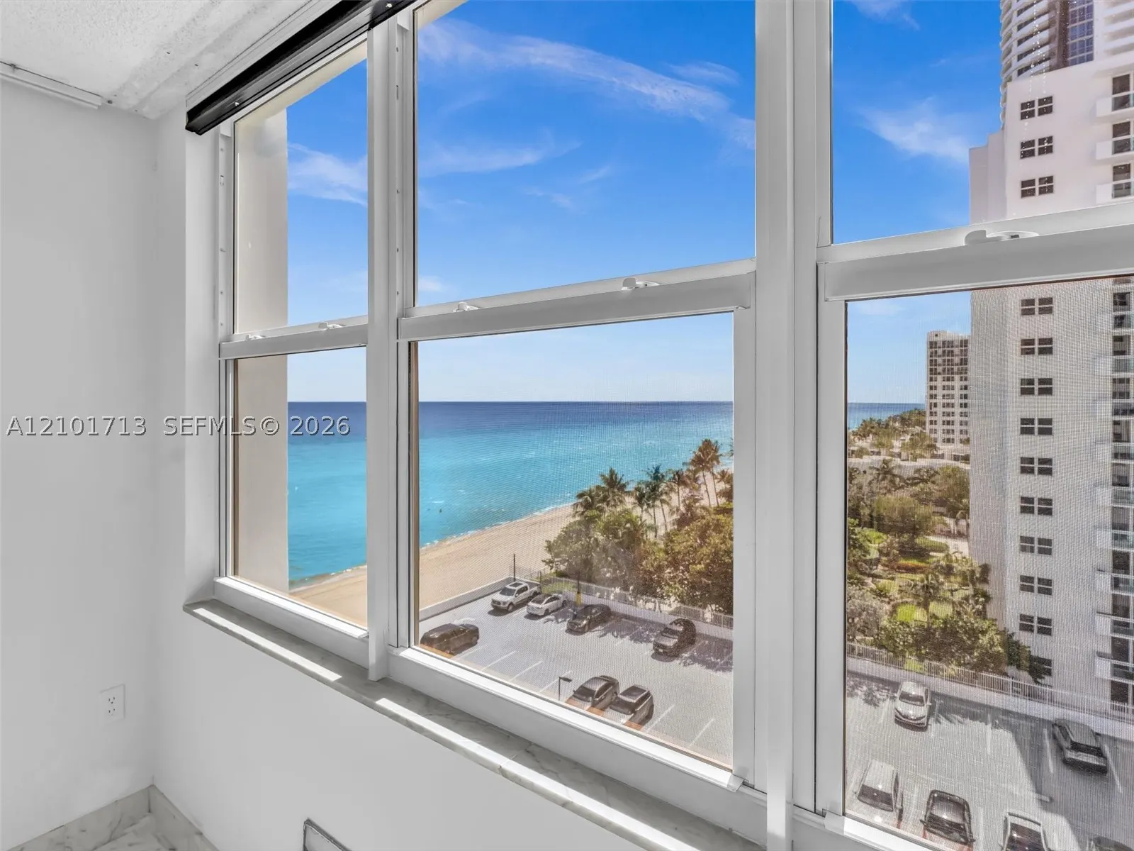 2751 S Ocean Dr #806S