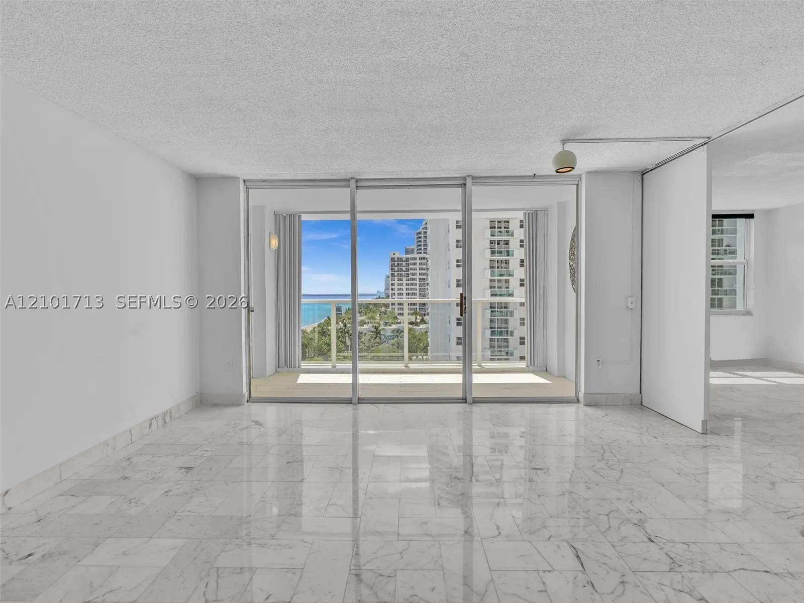 2751 S Ocean Dr #806S