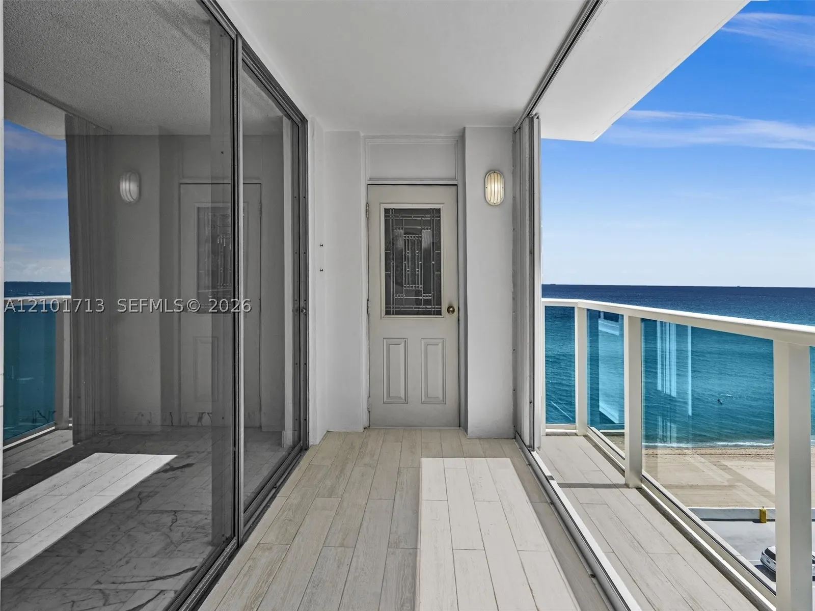 2751 S Ocean Dr #806S
