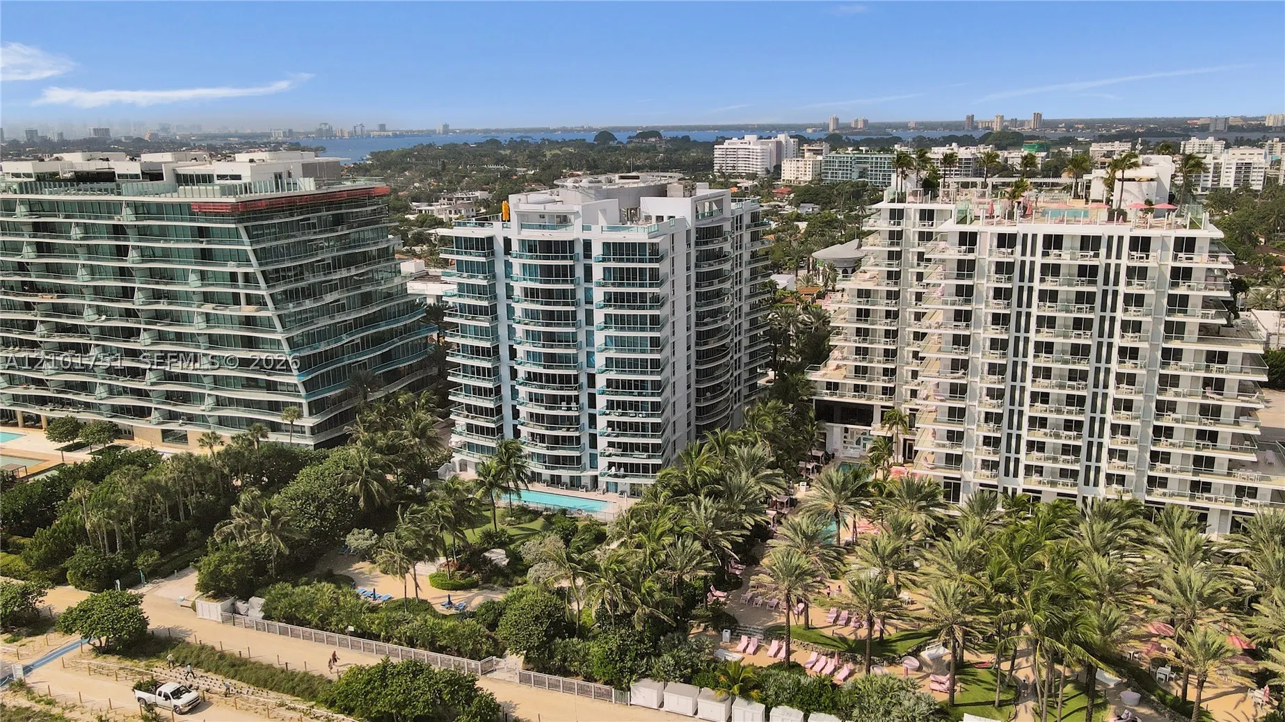 9401 Collins Ave #305