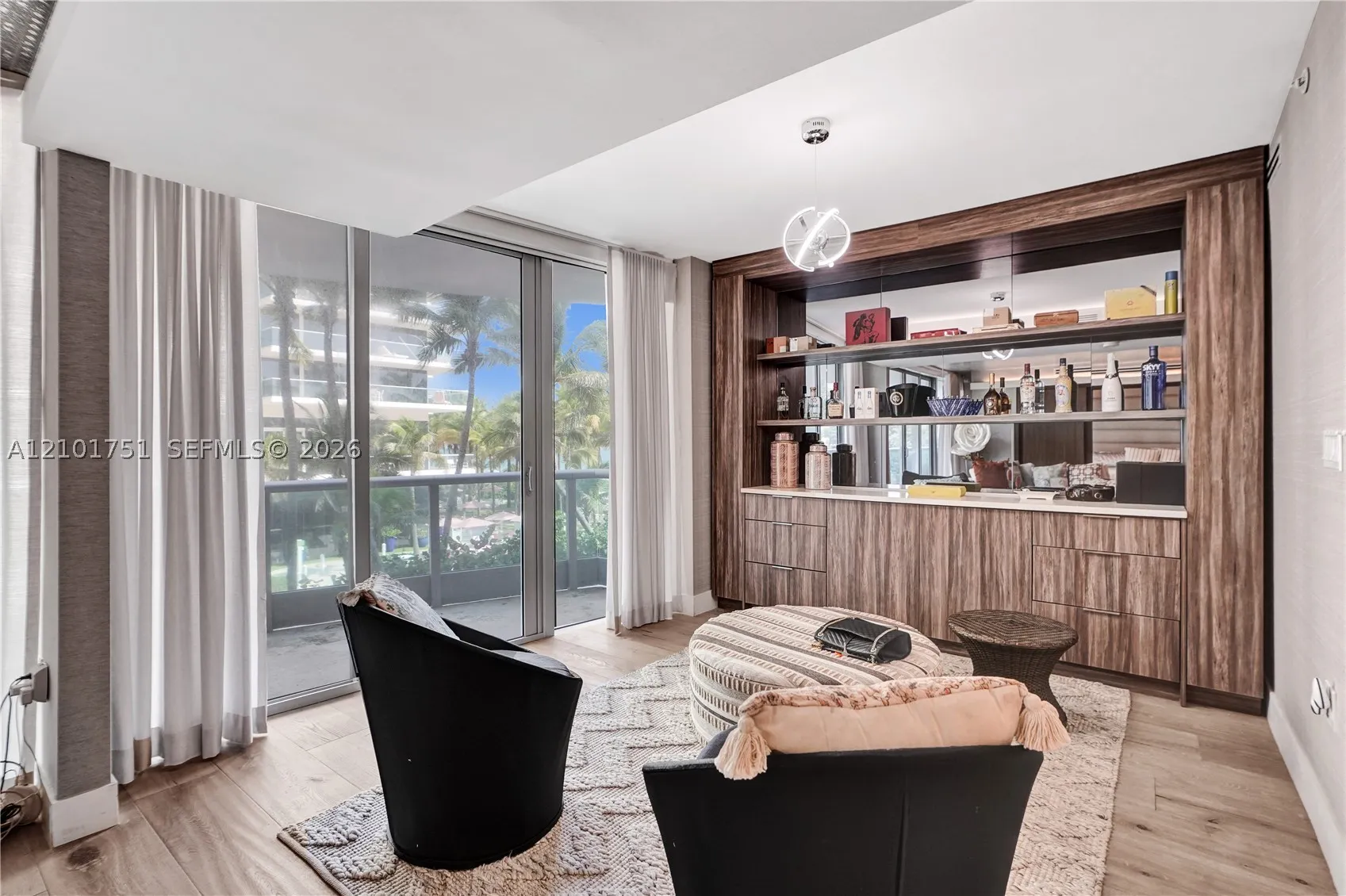 9401 Collins Ave #305
