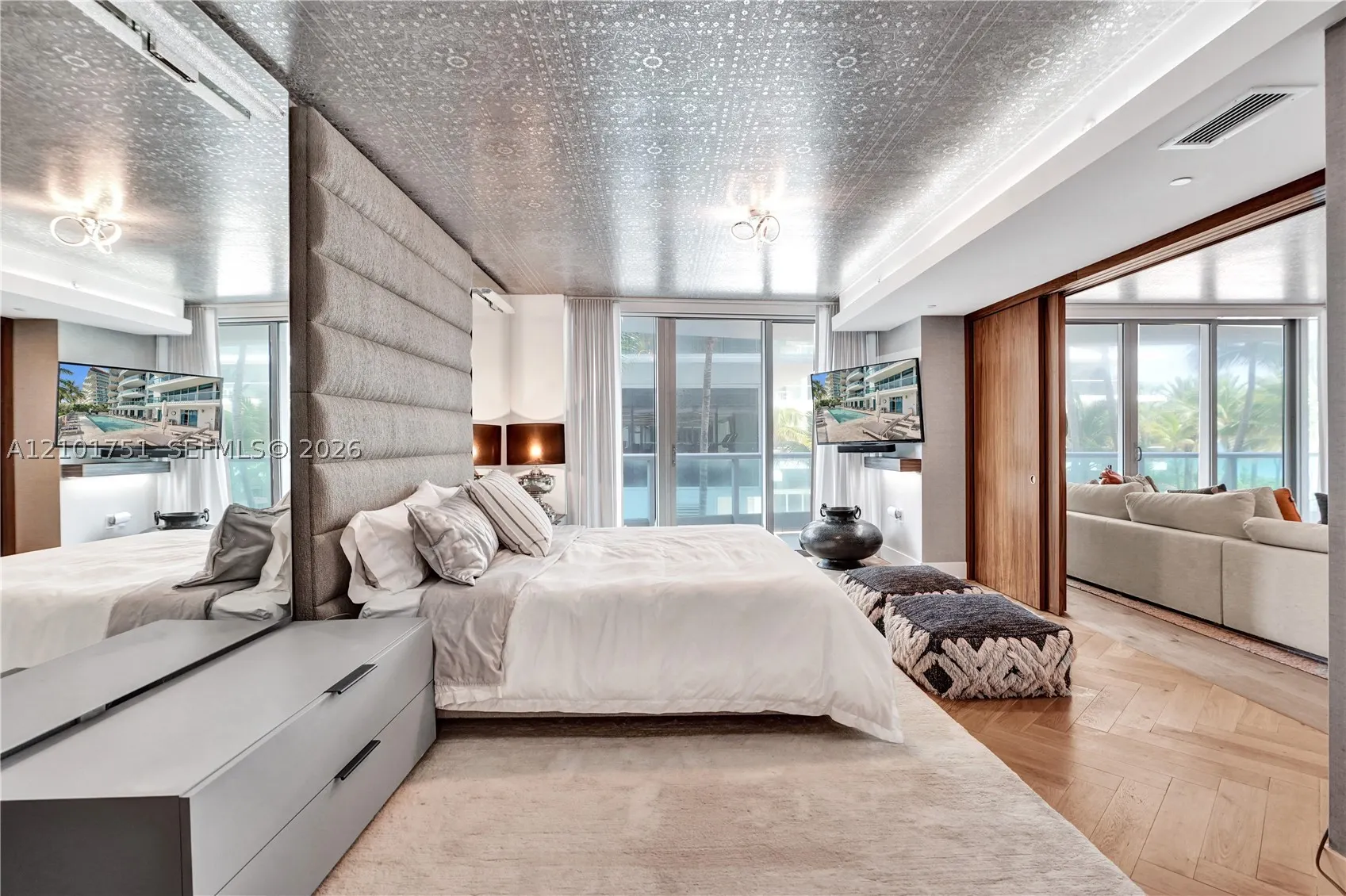 9401 Collins Ave #305