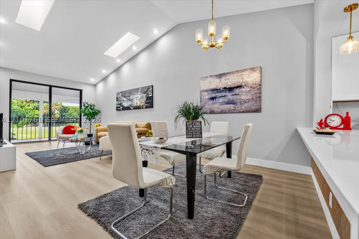 7818 La Mirada Dr