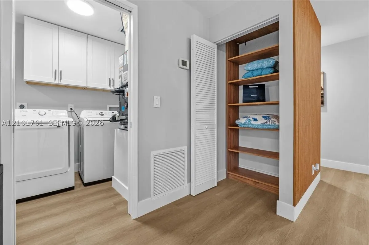7818 La Mirada Dr