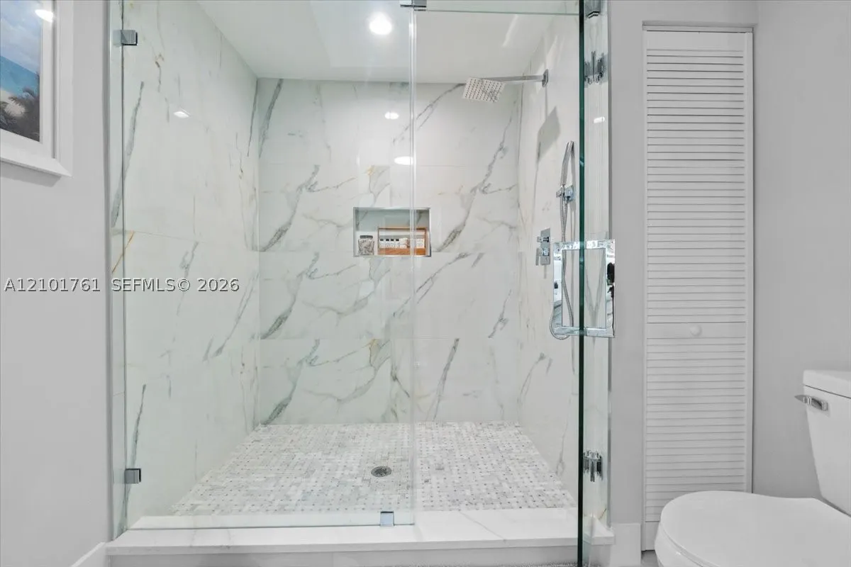7818 La Mirada Dr