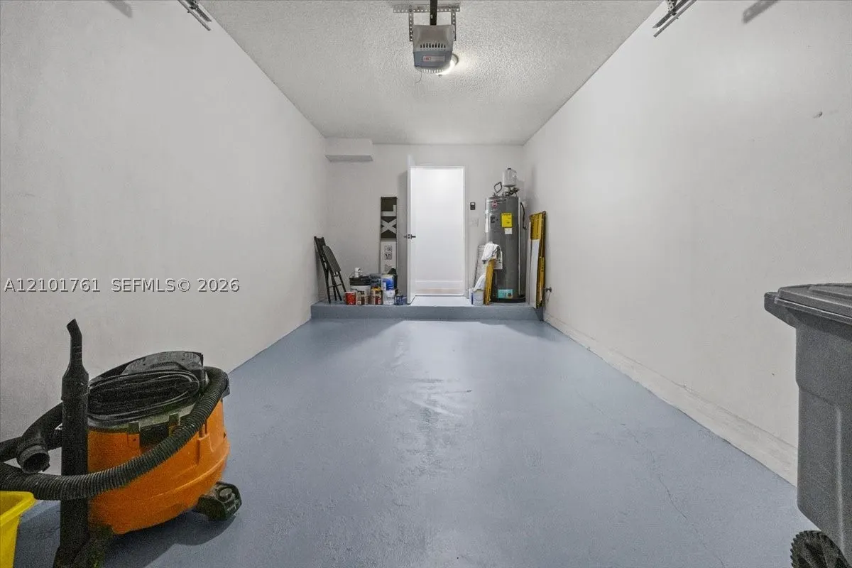 7818 La Mirada Dr