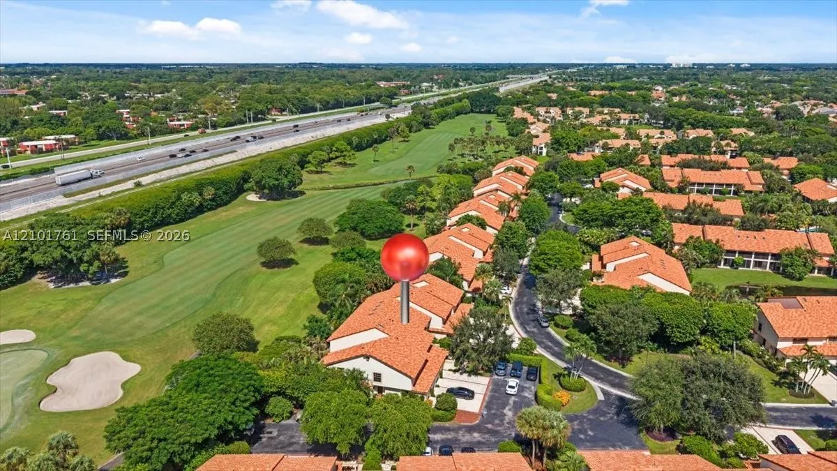 7818 La Mirada Dr