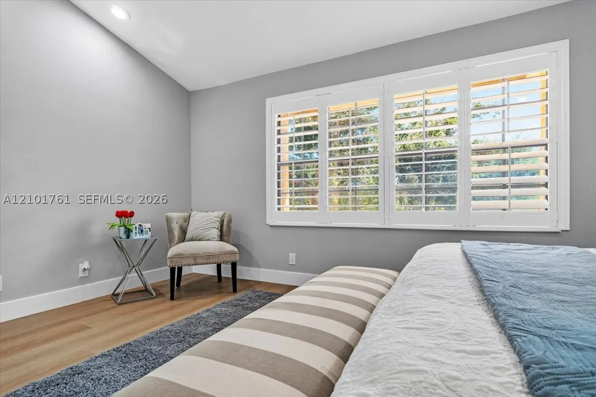7818 La Mirada Dr