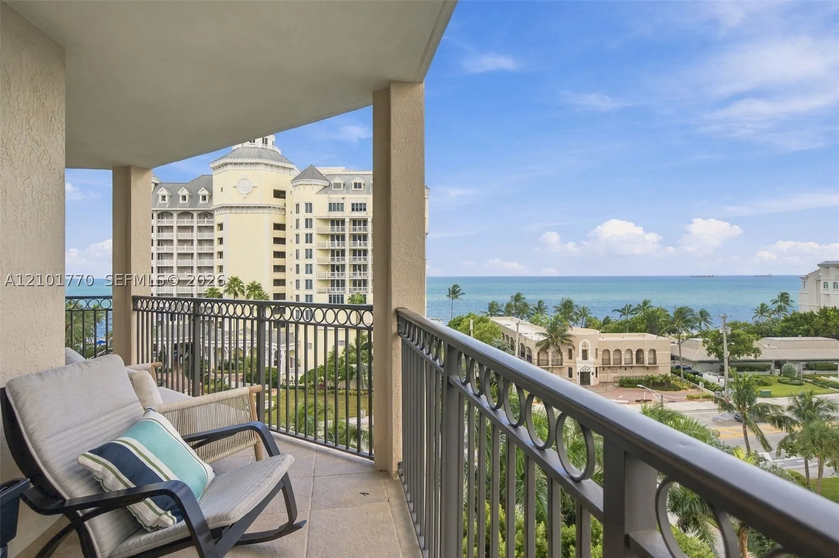 2001 Ocean Blvd #701