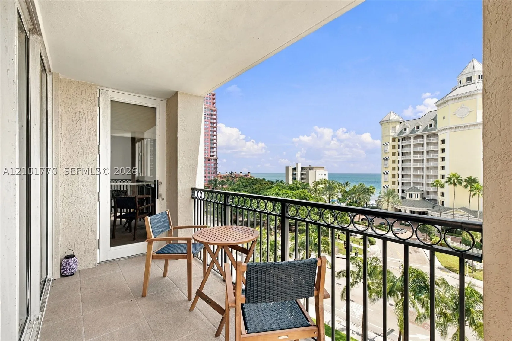 2001 Ocean Blvd #701