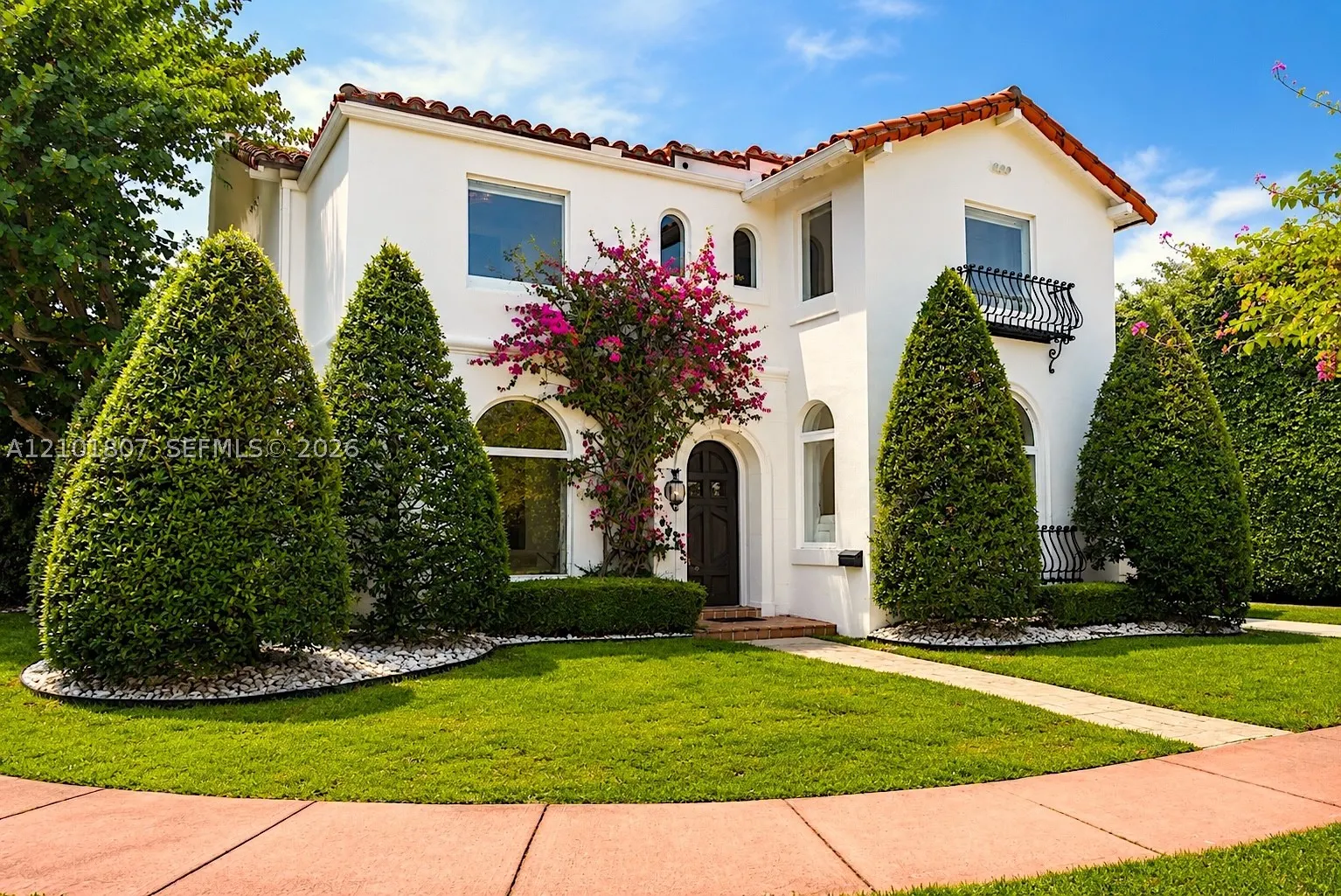 5800 La Gorce Dr